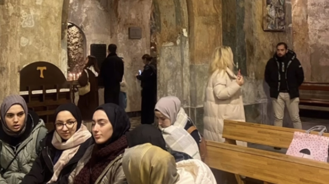 Taksim'deki dini ve sosyal alanlara gezi düzenledik